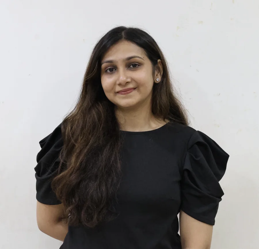 Portrait of Srishti Doshi, ManoVed psychotherapist